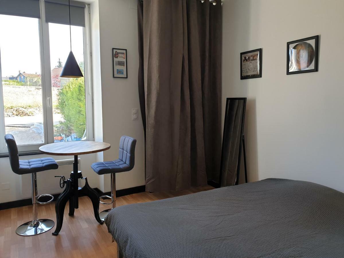 L'Appart'Hotel Vous Accueille Au Coeur De Chaumont شومونت المظهر الخارجي الصورة